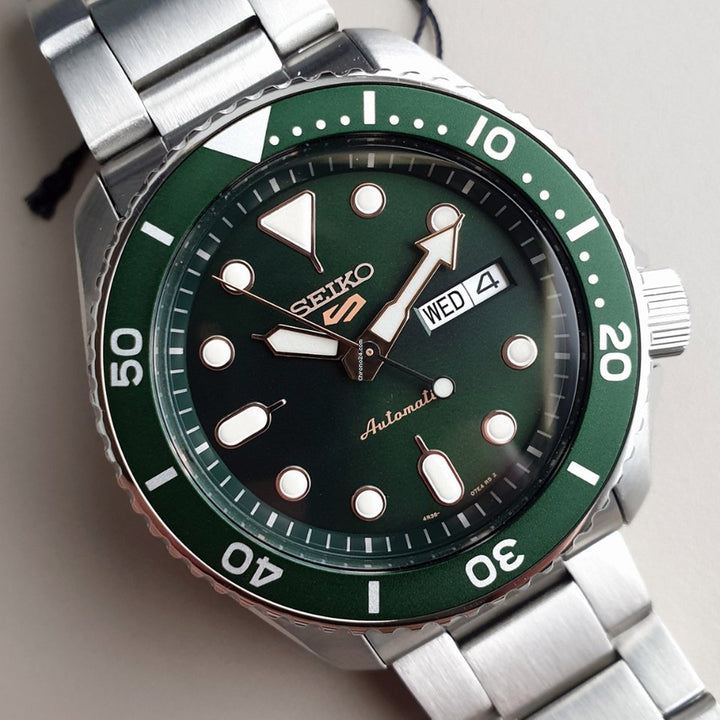Orologio Seiko 5 Sport Automatico Quadrante Verde SRPD63K1 Uomo Donna 42.5mm Nuovo