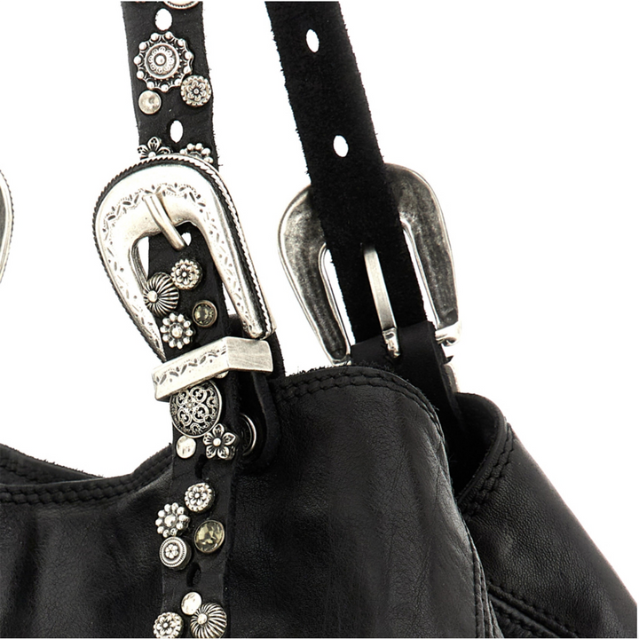 Campomaggi Cefalù Borsa shopping Lidia pelle nera borchie C022520ND