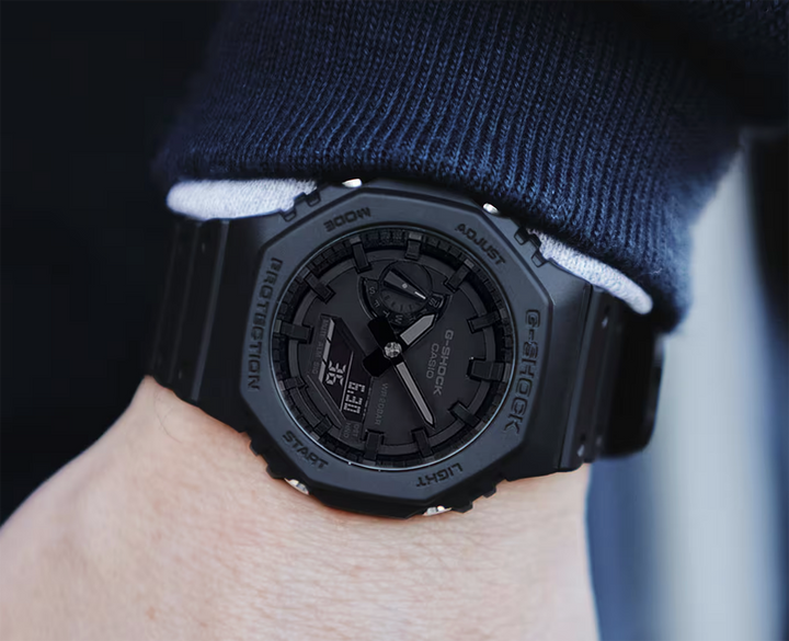 Casio Orologio Classic G-SHOCK Tone-on-tone All Black
