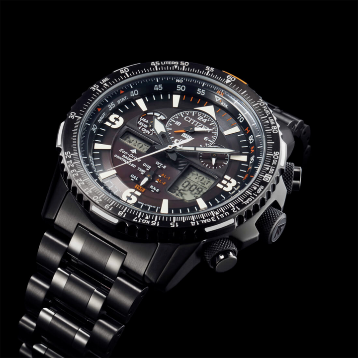 Citizen Skyhawk Radio-Controlled orologio Black IP Steel JY8085-81H