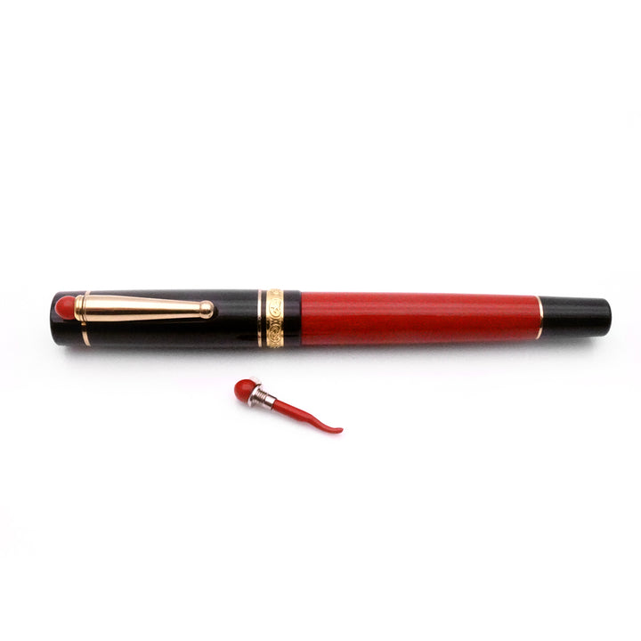 Delta We 17 Penna Stilografica Nera Finiture Palladio Pennino Acciaio