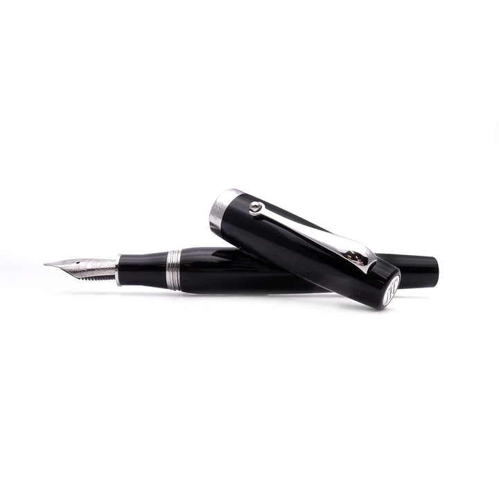 Montegrappa penna stilografica Mia Resina Nera Pennino acciaio