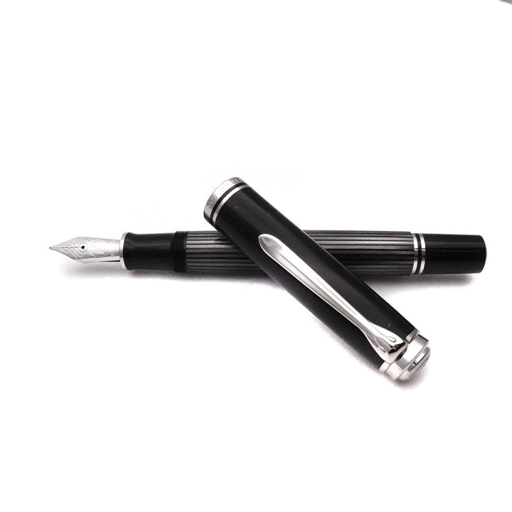 Pelikan Souverän Stresemann M805 Stilografica - Pennino F