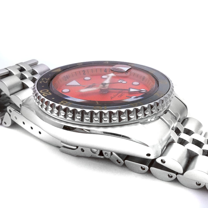 Orologio Seiko 5 GMT Nemo Arancione Lunetta Nera e Grigia Jubilee