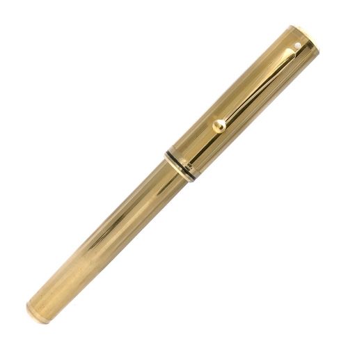 Sheaffer Grand Connaisseur Gold Plated Model 822 fountain Sheaffer Grand Connaisseur Gold Plated Model 822 fountain